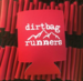 Dirtbag Runners Koozies (2 forskellige farver)